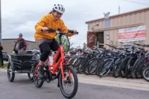 Meals on 2 Wheels rider