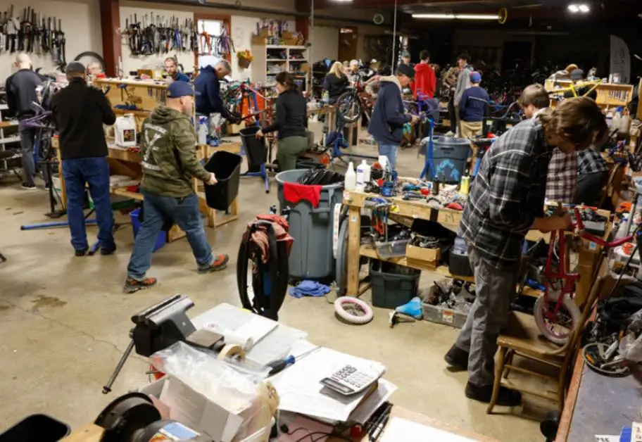 Volunteer night at shop